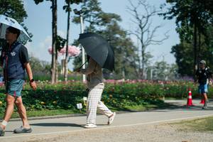 BIB: 
                            <button type="button" onclick="openModal(27613864)" class="btn btn-primary btn-sm float-right btn-popup" data-toggle="modal" data-target=".modal-high-quality">
                        <i class="fas fa-shopping-cart"></i> Add to Cart
                    </button>
                                            <button type="button" onclick="isThisMe(27613864, true)" class="btn btn-success btn-sm float-right btn-popup btn-isme hidden" data-toggle="tooltip" data-placement="bottom" title="นี่คือรูปของคุณใช่ไหม คลิกที่นี่เพื่อเอาเข้าอัลบั้ม">
                        <i class="fas fa-plus"></i> Add to album
                    </button>
                    <button type="button" onclick="isThisMe(27613864, false)" class="btn btn-warning btn-sm float-right btn-popup btn-isnotme hidden">
                        <i class="fas fa-ban"></i> Remove from album
                    </button>